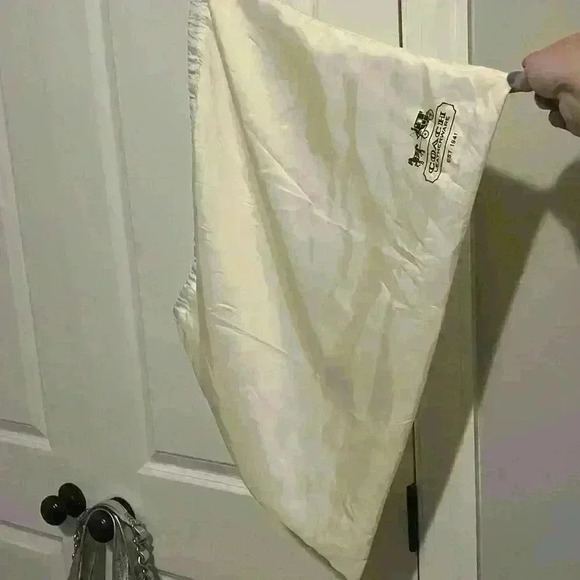 NWOT Metallic Silver Rare Poppy Vintage Y2K Coach Bag Great for Travel - Picture 14 of 14